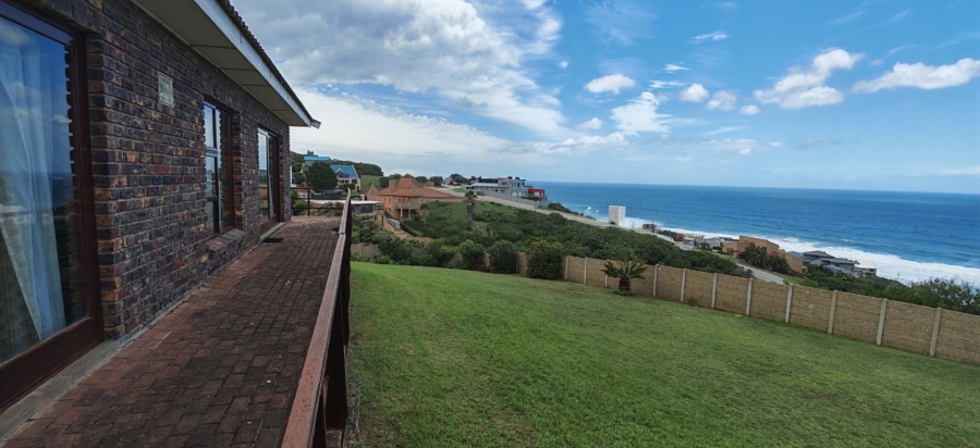 3 Bedroom Property for Sale in Dana Bay Western Cape